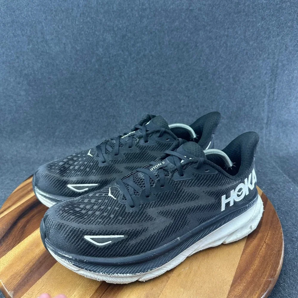 HOKA Clifton 9 Wide Mens Size 12 2E Black White Running Walking Shoes Sneakers